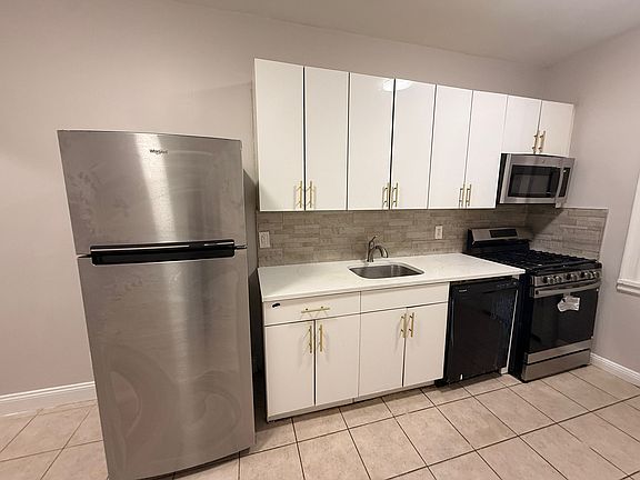 2nd image of 1 Britton St #25E