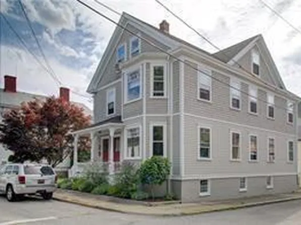 44 Charles St #1, Newport, RI 02840