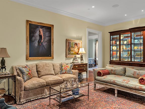 4th image of 8511 Edgemere Rd APT 201