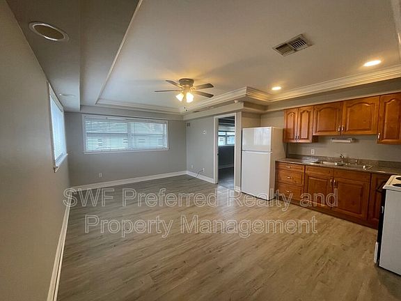 5th image of 222 Fairweather Ln APT 5
