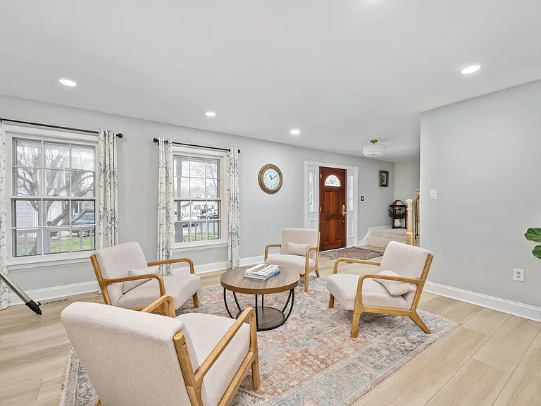 1312 Yellow Tavern Ct — Photo 12