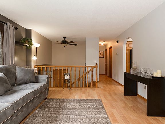 5th image of 9875 Hamline Ave NE