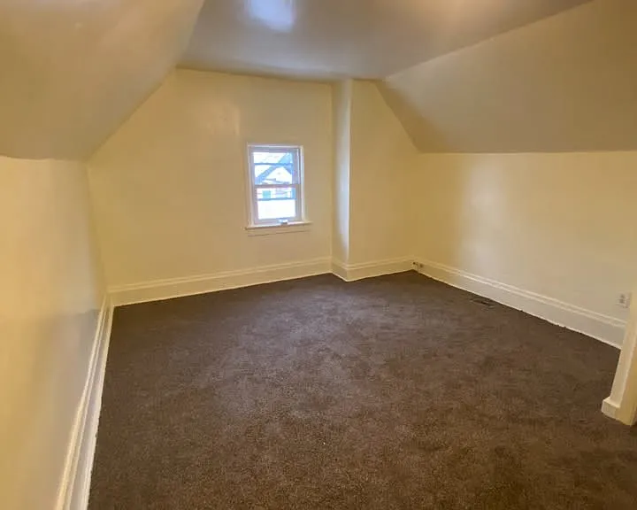 7611 Baxter St — Photo 23