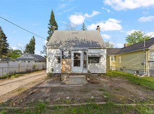 3713 Lowcroft Ave, Lansing, MI 48910