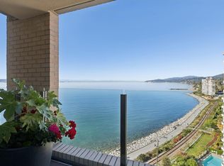 2250 Bellevue Ave #9, West Vancouver, BC