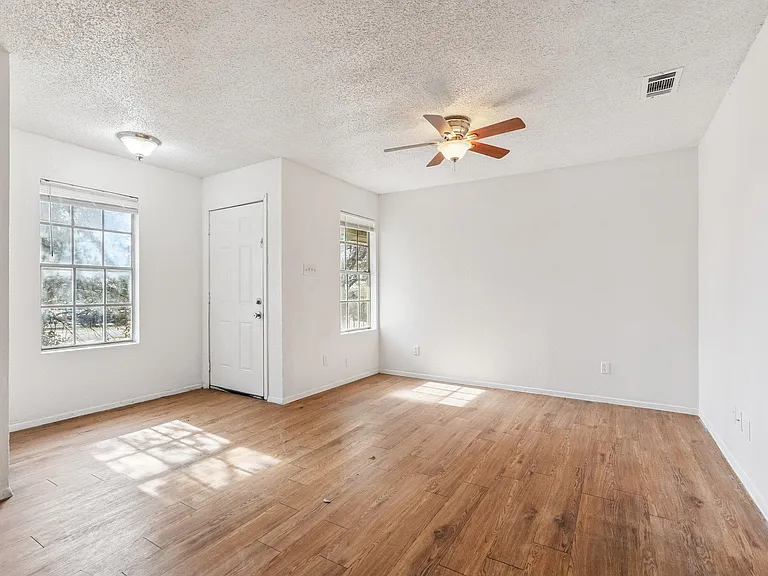 5000 Weidemar Ln #C — Photo 1