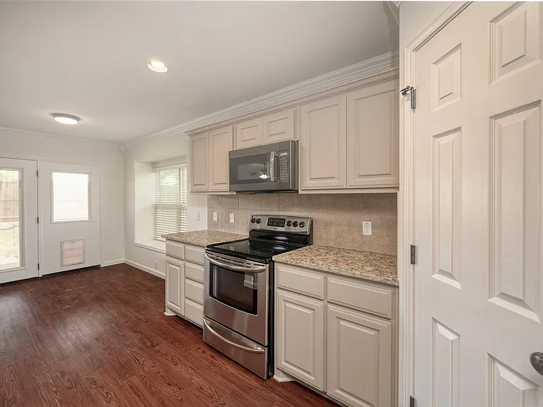 1438 Pintail Dr — Photo 10