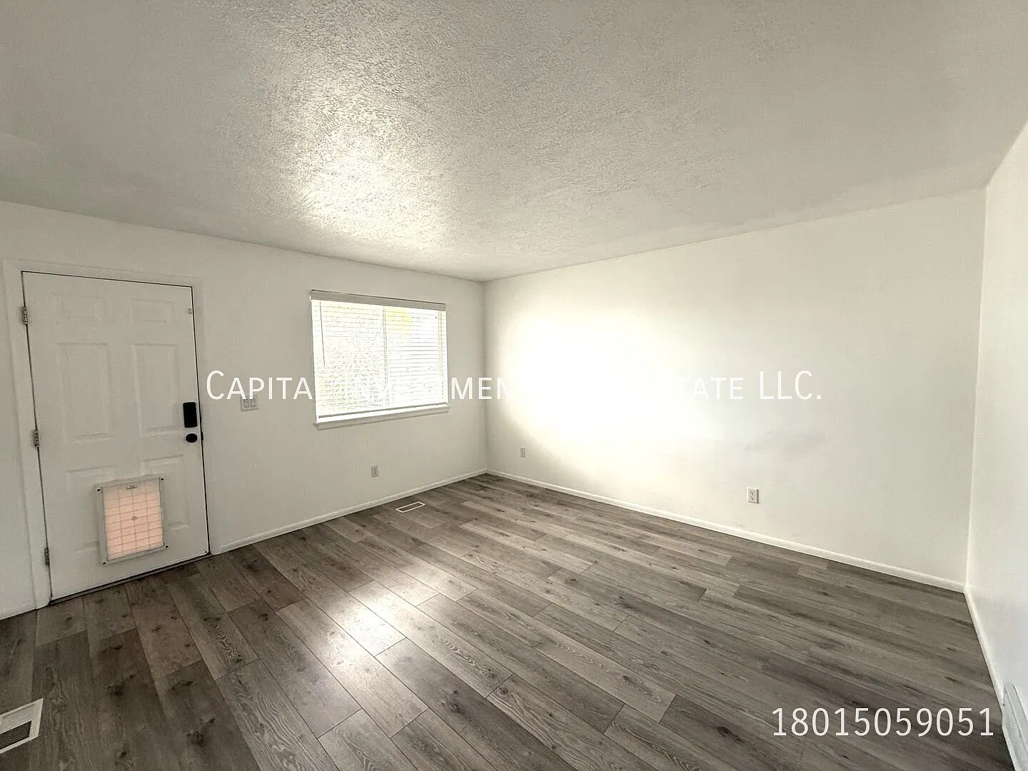 **Move In Special - $500 Off October's Rent** — Photo 3