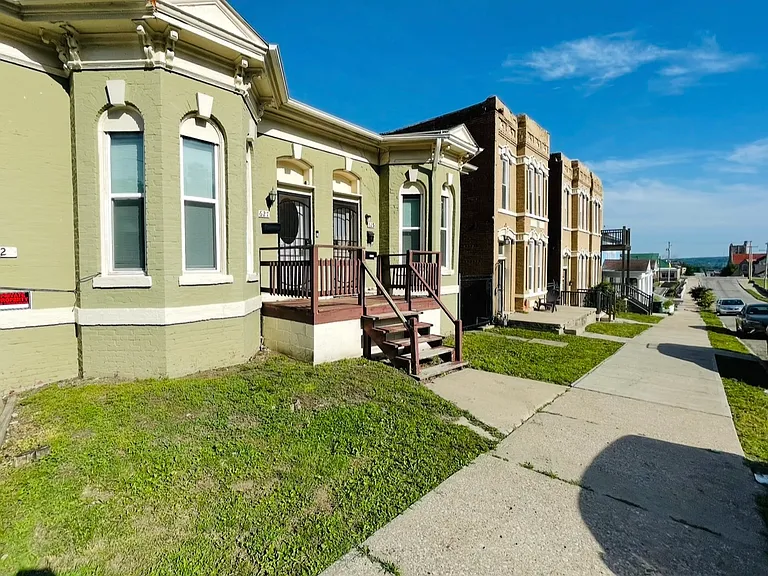 625 N 9th St — Photo 15