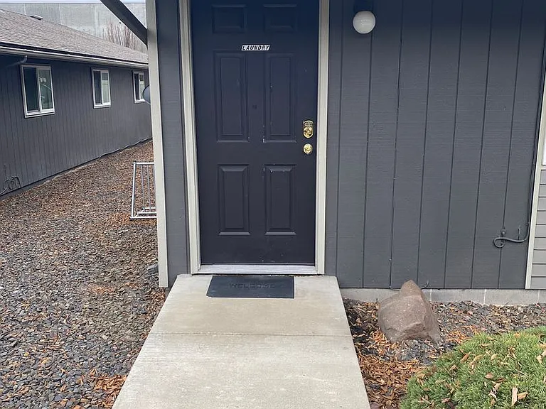 201 Jim Clements Way — Photo 10