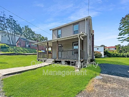 101 N Highland St Photo 1 101 N Highland St Photo 1