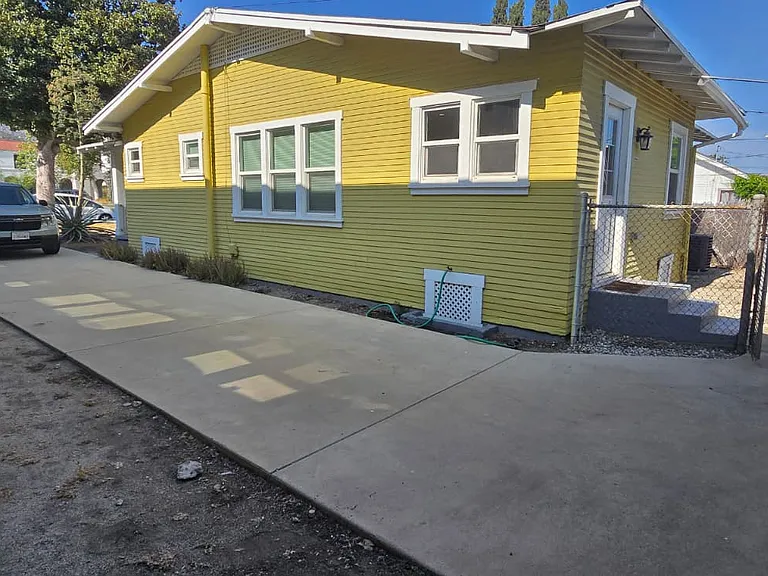 856 W Colorado Blvd — Photo 5