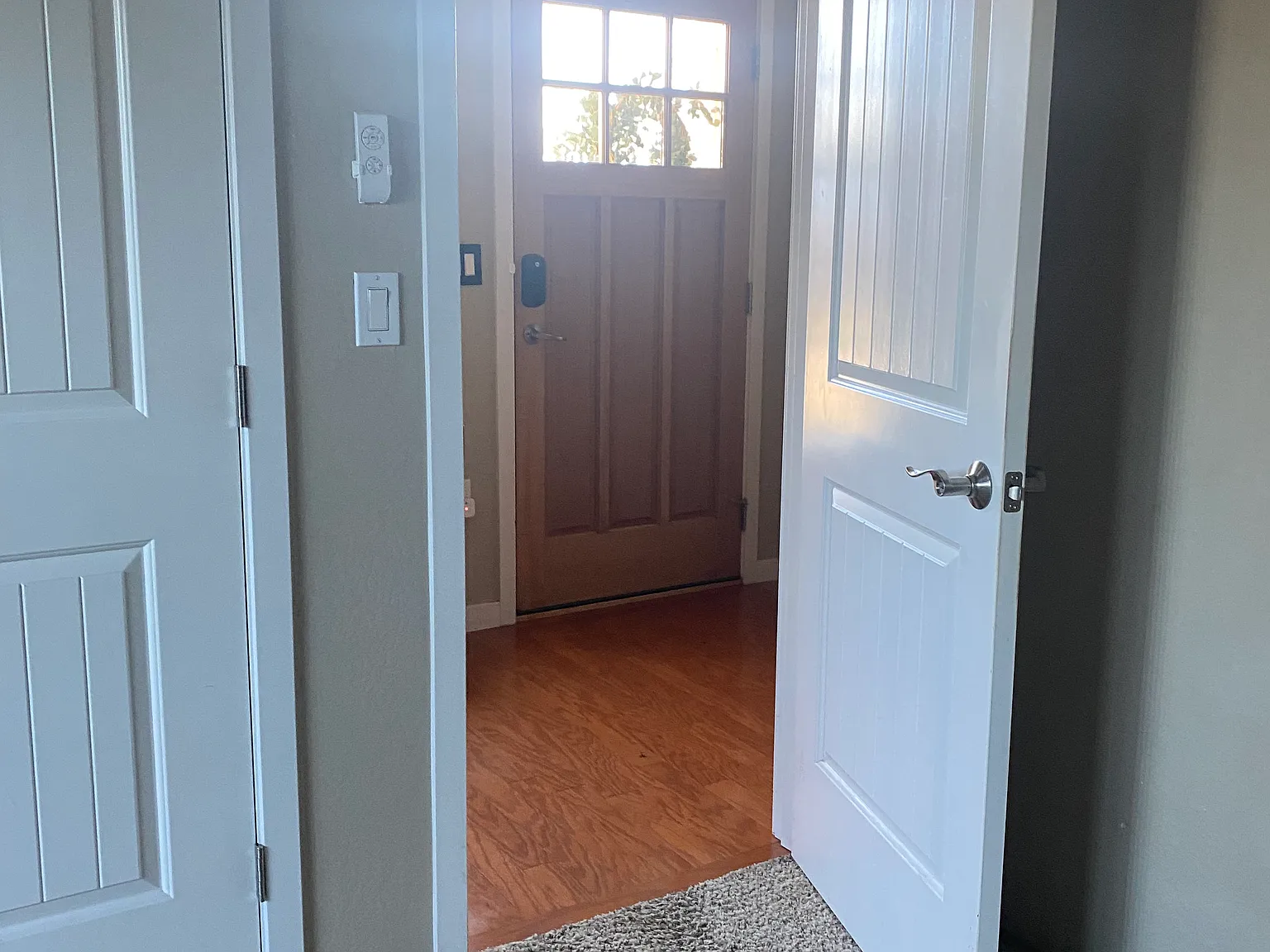 1 bed, 1561 sqft, $900 — Photo 3