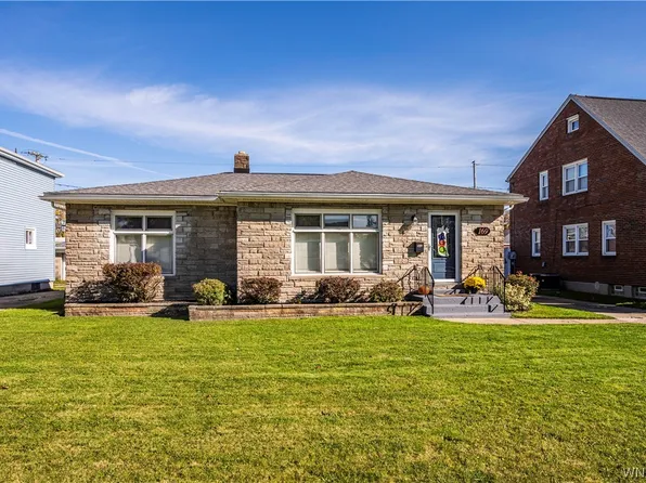 169 Carmen Rd, Buffalo, NY 14226