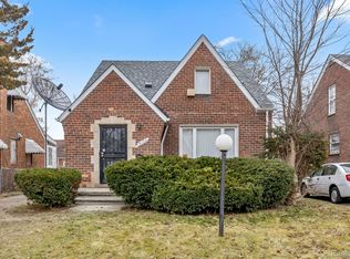 15126 Heyden St, Detroit, MI 48223