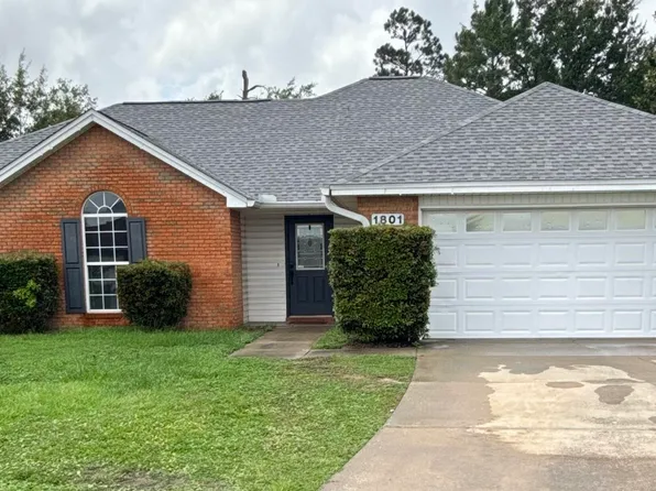 1801 Bowman Ln, Lynn Haven, FL 32444