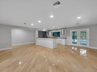 24 Fieldway Dr, Sewalls Pt, FL 34996