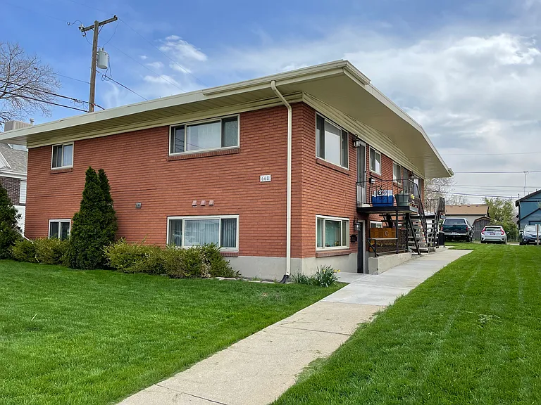 668 E Ramona Ave #C — Photo 7