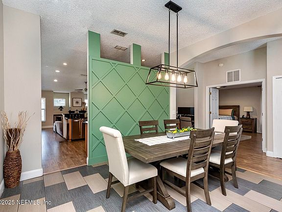 3rd image of 1448 CEDAR PINE Drive