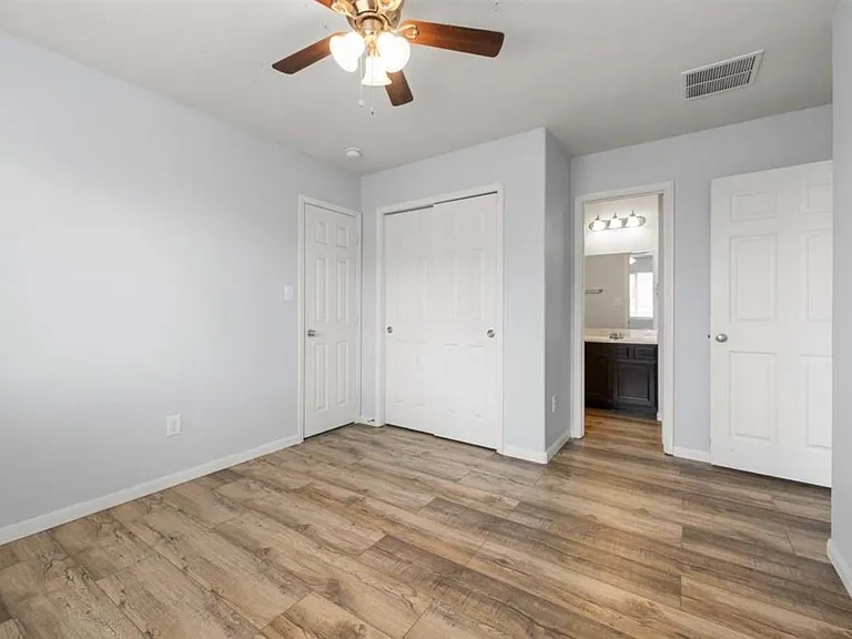 15110 Spring Sun Ct — Photo 8