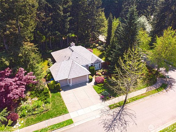 4th image of 2807 19th Avenue Ct NW