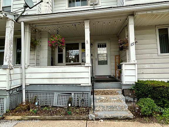 4th image of 105-109 Trethaway St