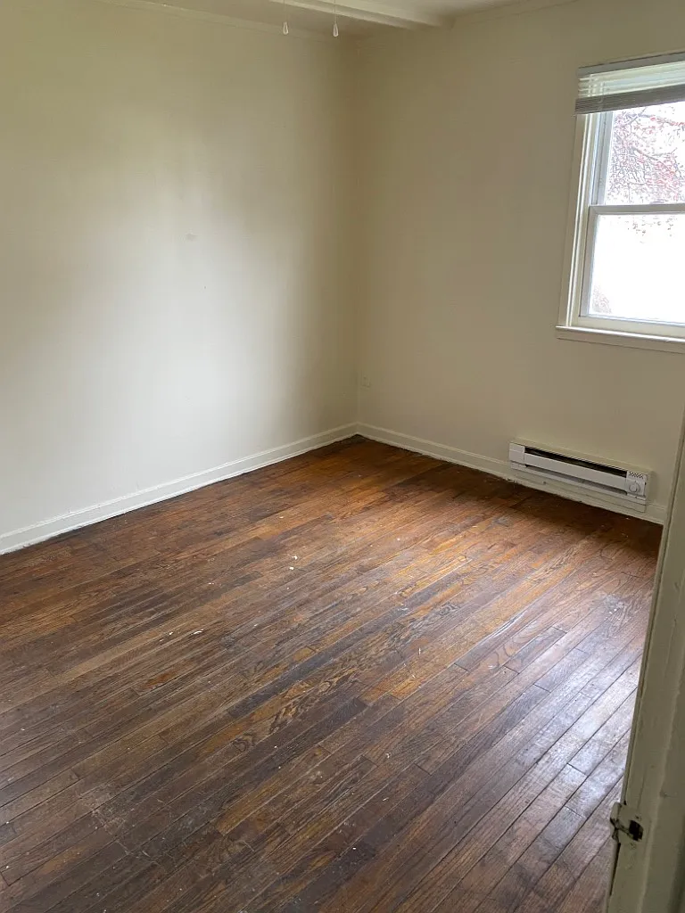 2111 E Forest Ave - 2119 — Photo 3