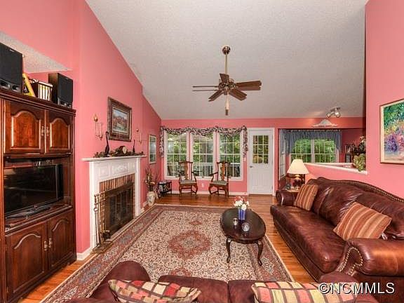 2nd image of 163 Foxwood Dr