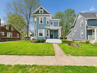 515 2nd St NW, Waverly, IA, 50677