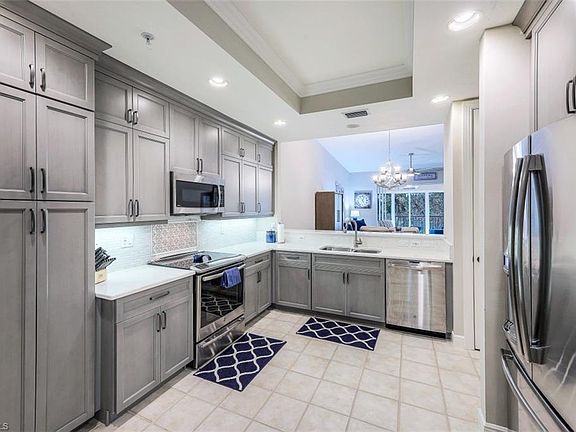 5th image of 4800 Yacht Harbor DR #822