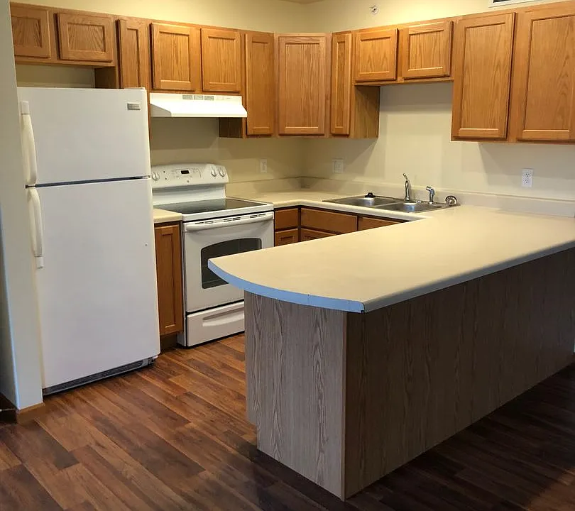 Long Beach Cove Villa Apartments