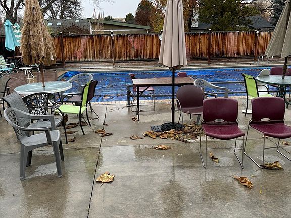 3rd image of 5500 N Pierce Park Ln
