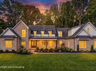 7994 Cokely Ct, Oak Ridge, NC 27310