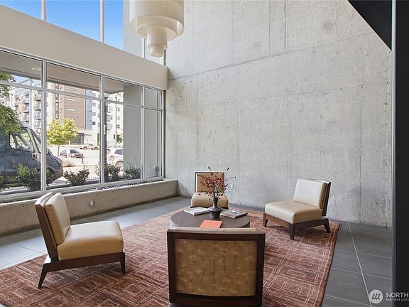 3rd image of 15100 6th Avenue SW #310