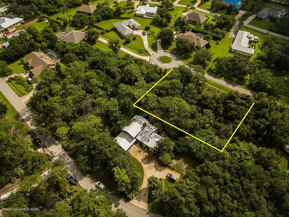 2nd image of 643 Whippoorwill Dr