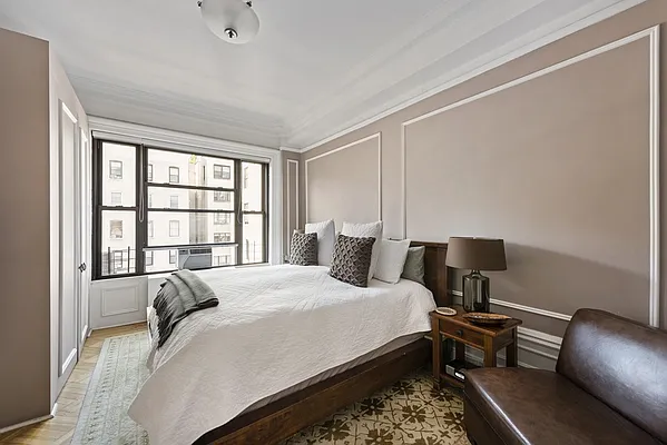 Sold by Nest Seekers International | media 14