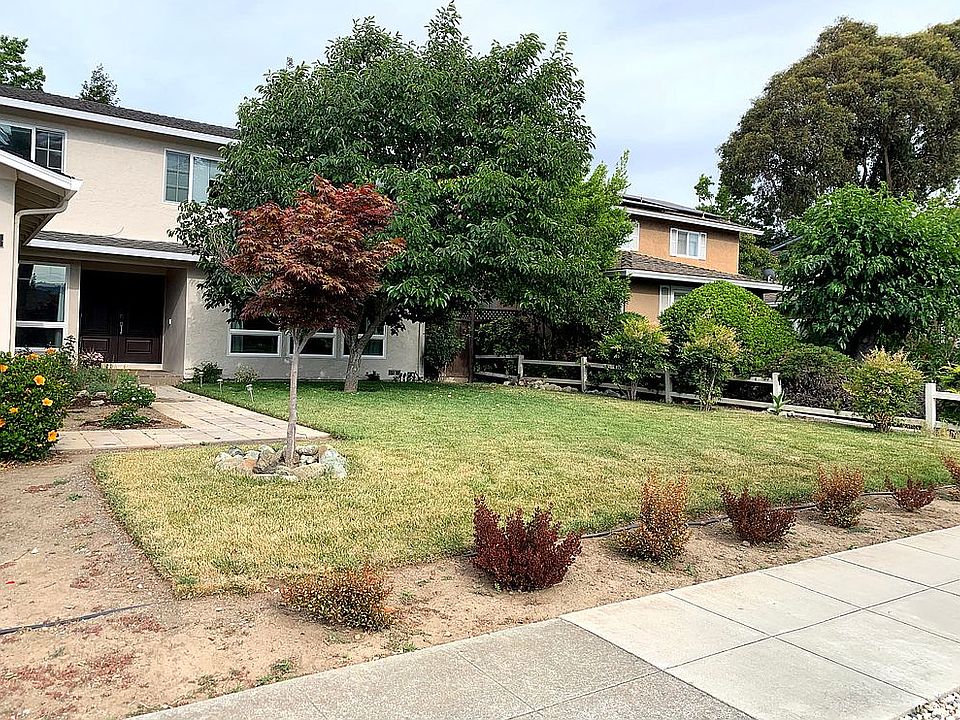 1st image of 538 S Park Dr