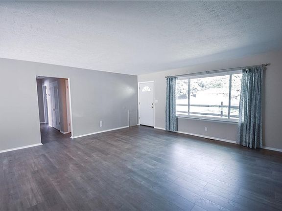 2nd image of 7719 Shady Ln