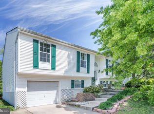 9 Birchgrove Rd, Newark, DE 19702
