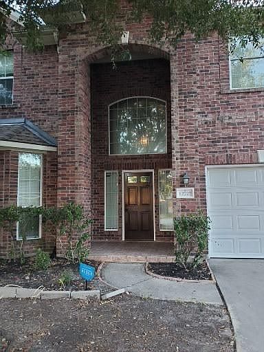 1st image of 12727 Laurel Falls Ln