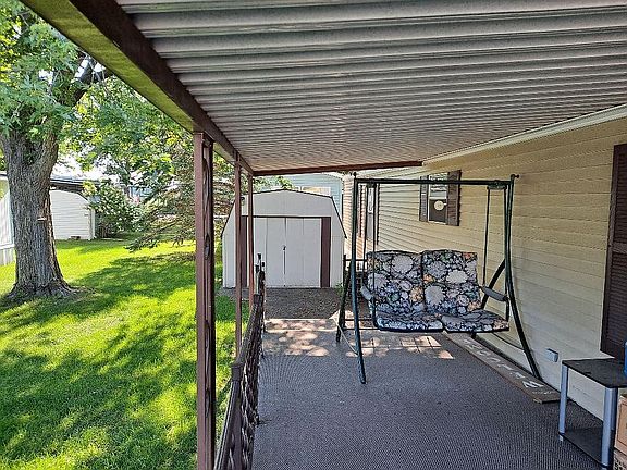 2nd image of 414 Willow Oak Dr