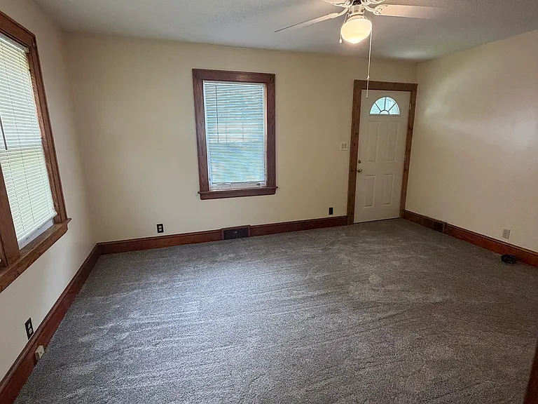 70 Wooster Ave — Photo 6