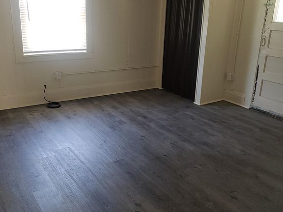 5th image of 6316 Betts Ave #2