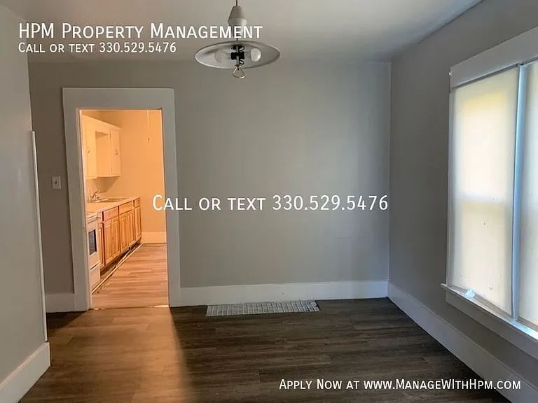 1329 Auld St — Photo 6