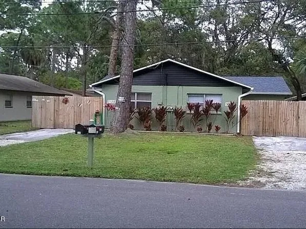 7124 Oakwood Dr, New Port Richey, FL 34652