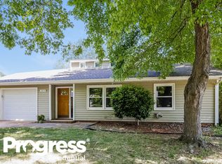 3334 Cross Winds Rd, Charlotte, NC 28227