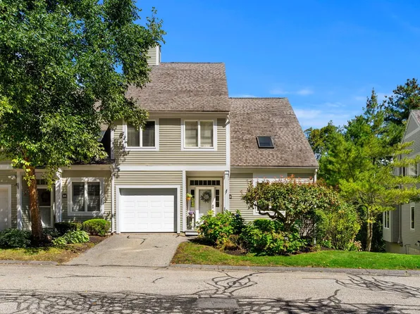 63 Landing Dr Unit 63, Methuen, MA 01844