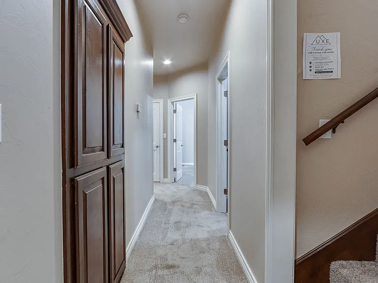 3341 Heritage Green Cir — Photo 31