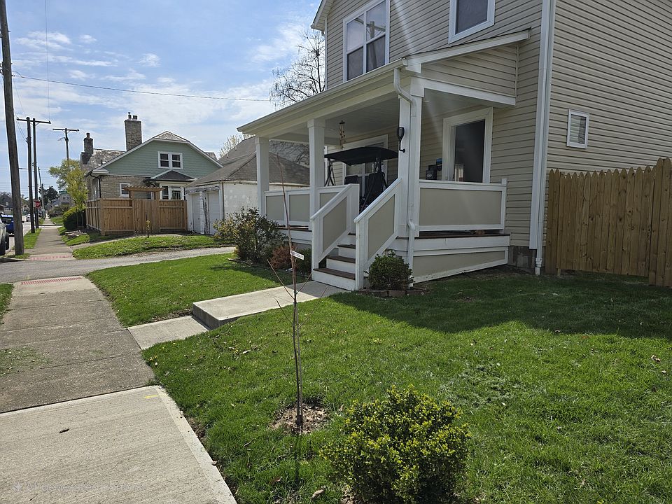 2nd image of 1183 Ann St
