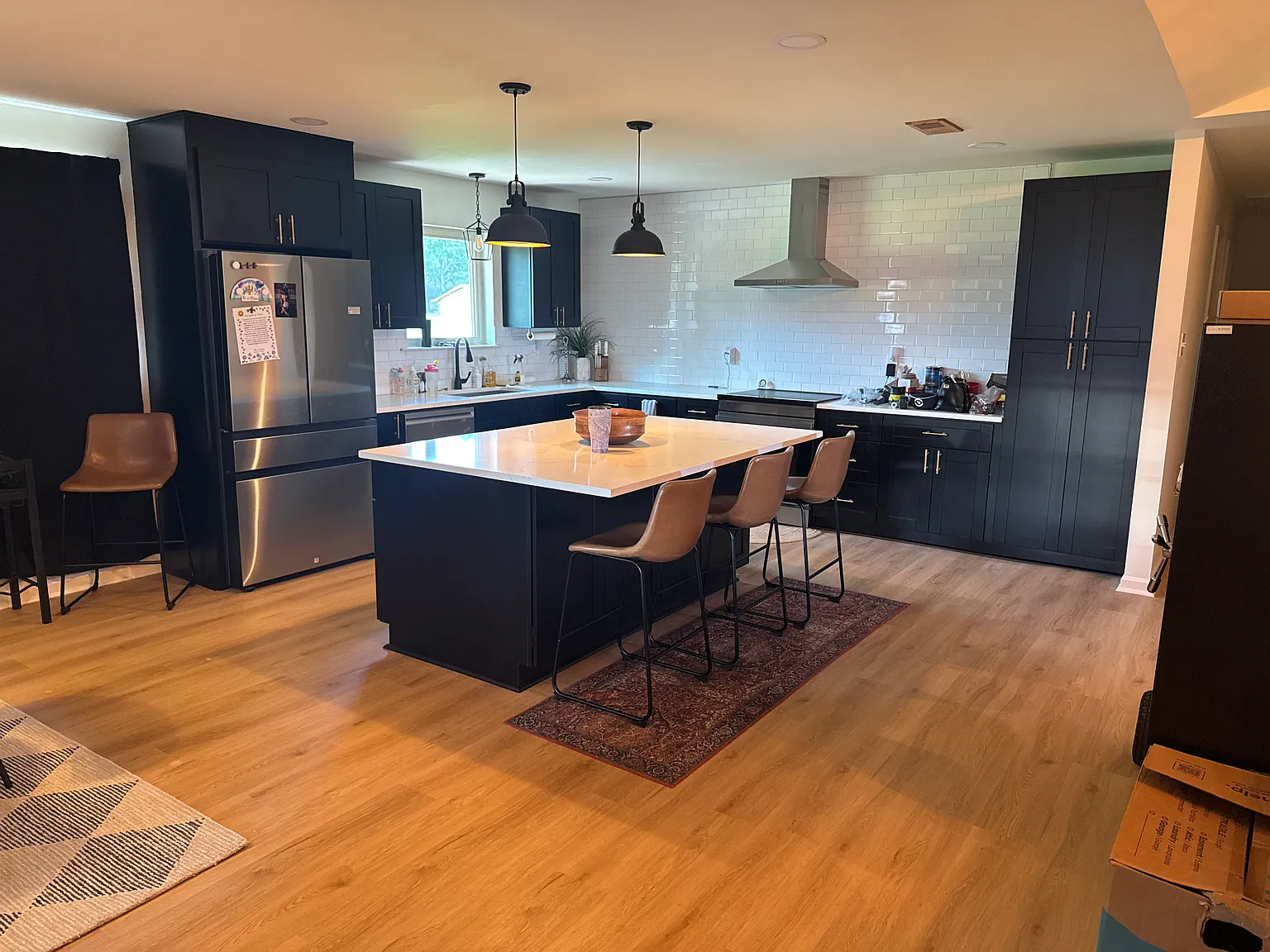 3 bed, 1800 sqft, $2,400 — Photo 4